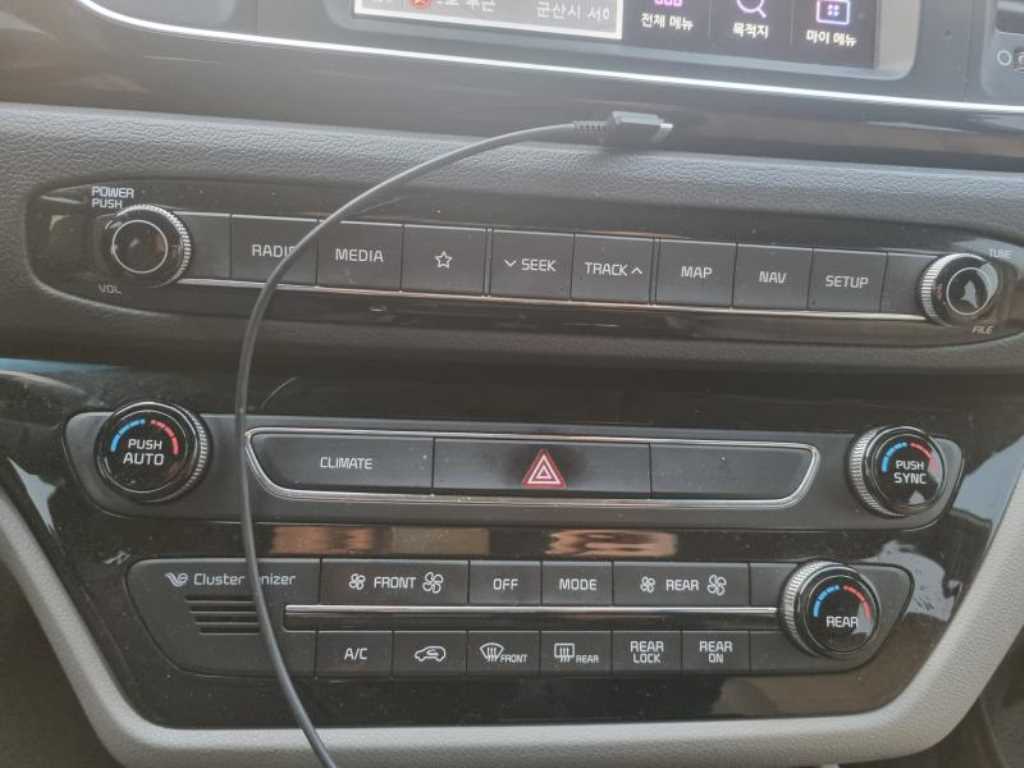 KIA Carnival 2019 Blanco - Importación desde Corea - HF Imports Iquique - Foto 16