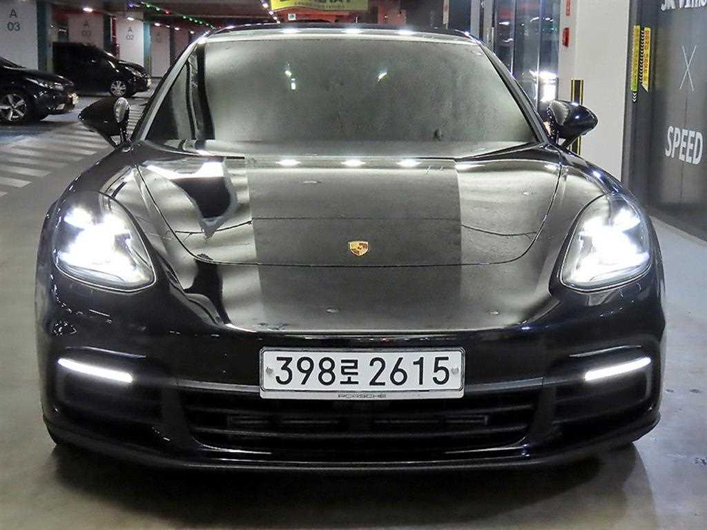 Porsche Panamera - Vista 2