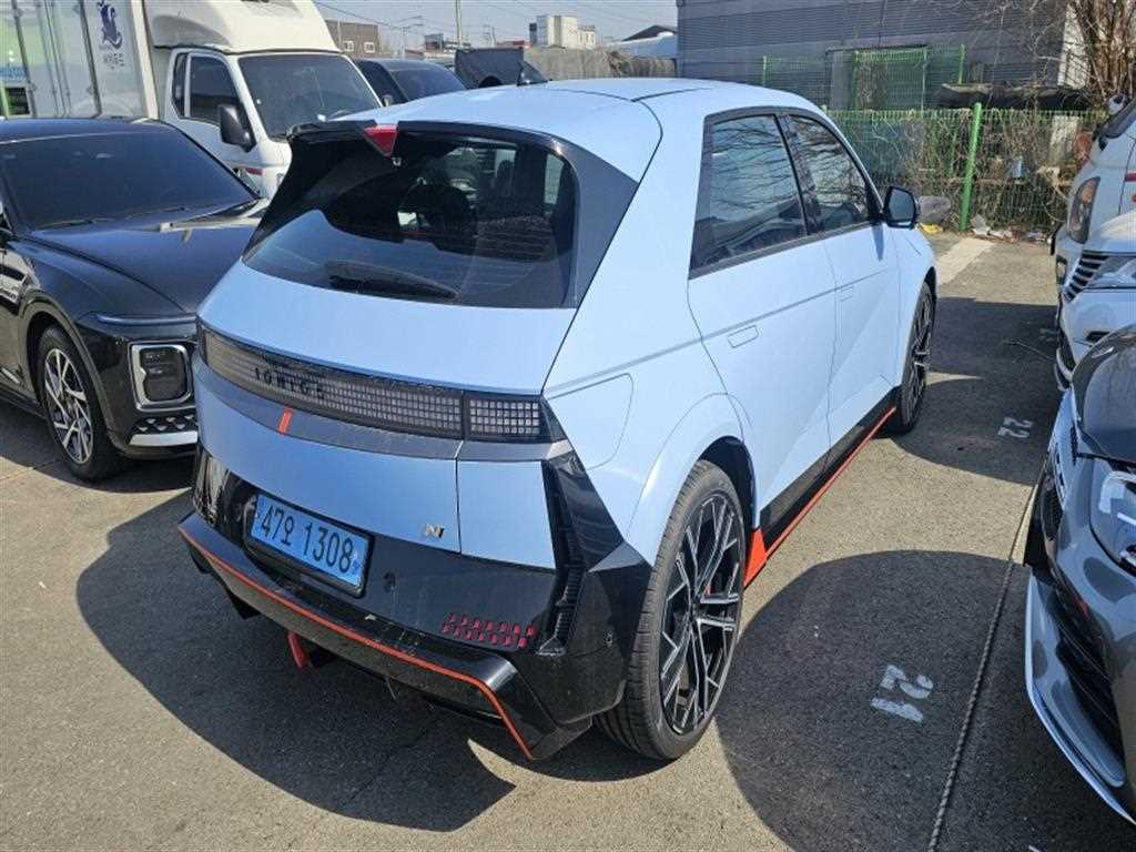 HYUNDAI Ioniq 5 - Vista 4