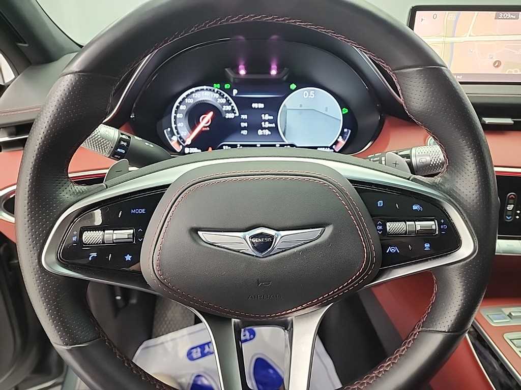 Genesis GV70 - Vista 9