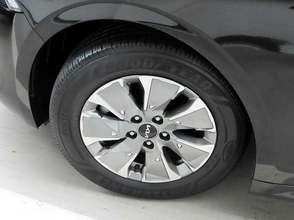 KIA K5 2022 Negro - Importación desde Corea - HF Imports Iquique - Foto 19