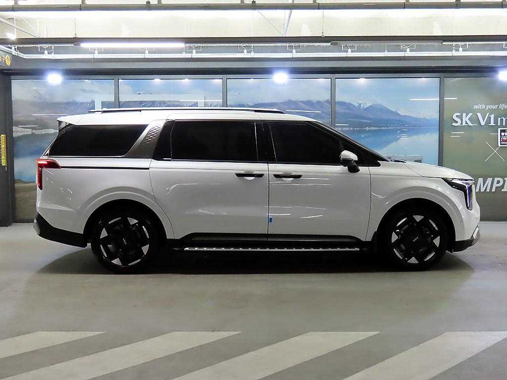 KIA Carnival - Vista 3