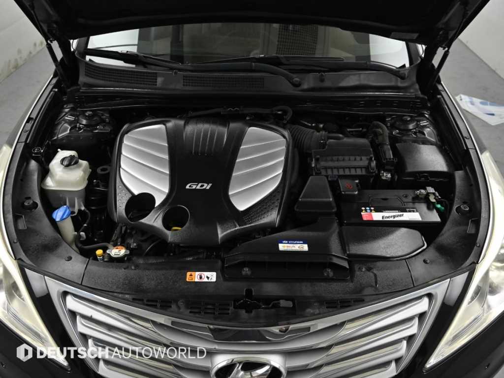 HYUNDAI Grandeur - Vista 6