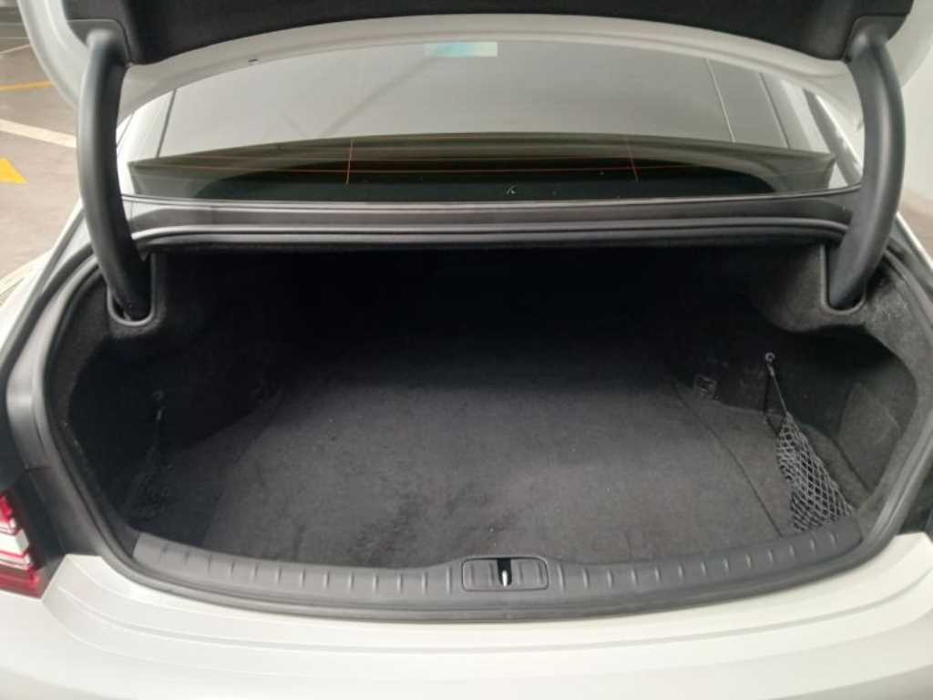 Genesis G80 2022 Blanco - Importación desde Corea - HF Imports Iquique - Foto 18