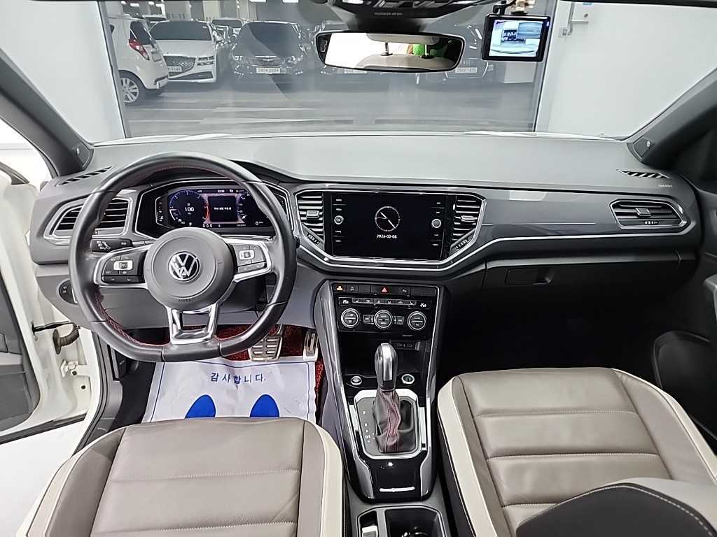 Volkswagen T-Roc - Vista 7