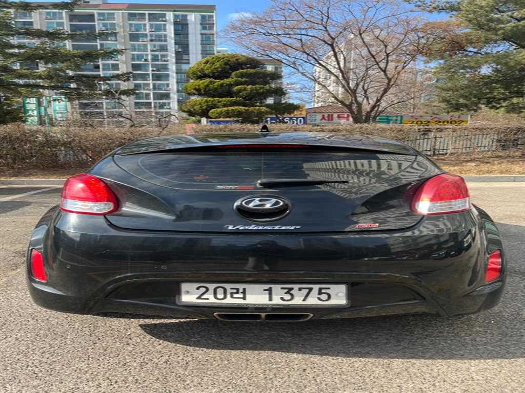 HYUNDAI Veloster - Vista 2