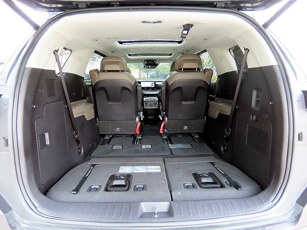 KIA Carnival 2024 Gris - Importación desde Corea - HF Imports Iquique - Foto 16