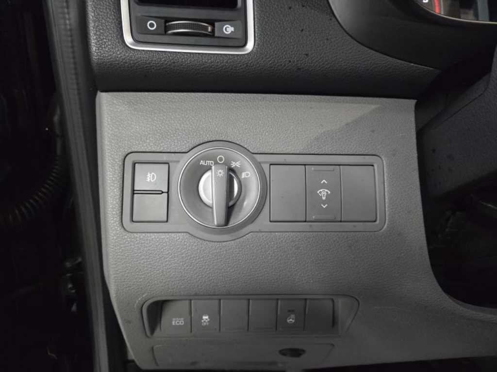 HYUNDAI Solati 2020 Negro - Importación desde Corea - HF Imports Iquique - Foto 15