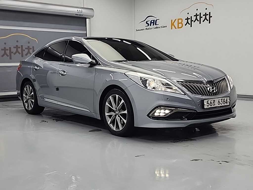 HYUNDAI Grandeur - Vista 4