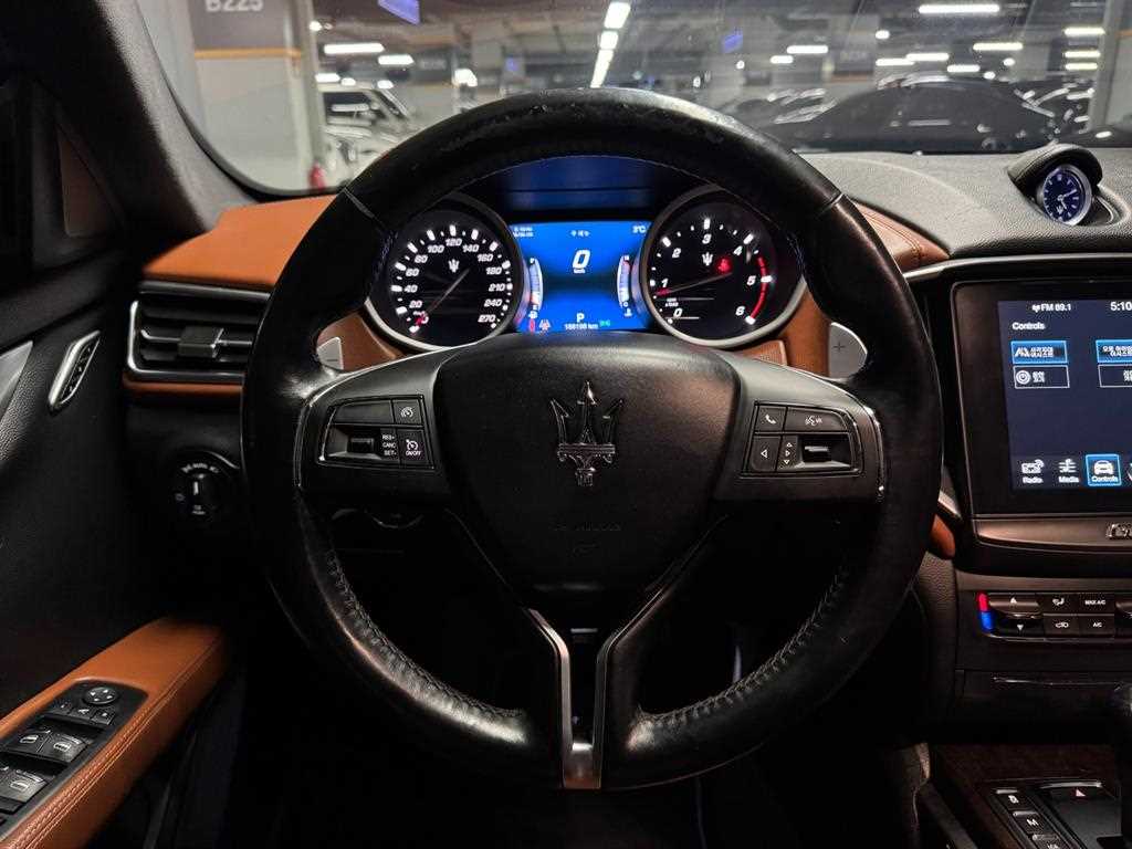 Maserati Ghibli 2018 Blanco - Importación desde Corea - HF Imports Iquique - Foto 17