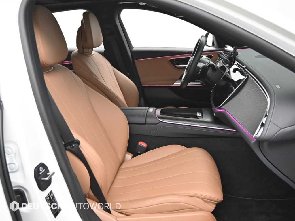 Mercedes Benz E class - Vista 10