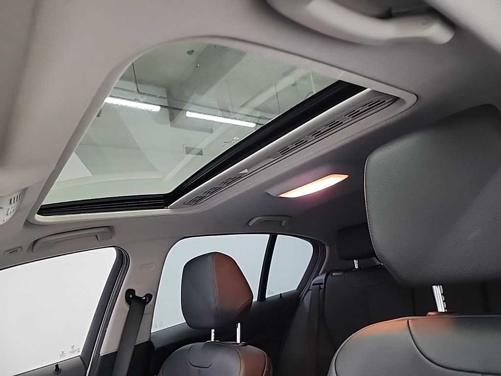 BMW 1 series 2016 Blanco - Importación desde Corea - HF Imports Iquique - Foto 13