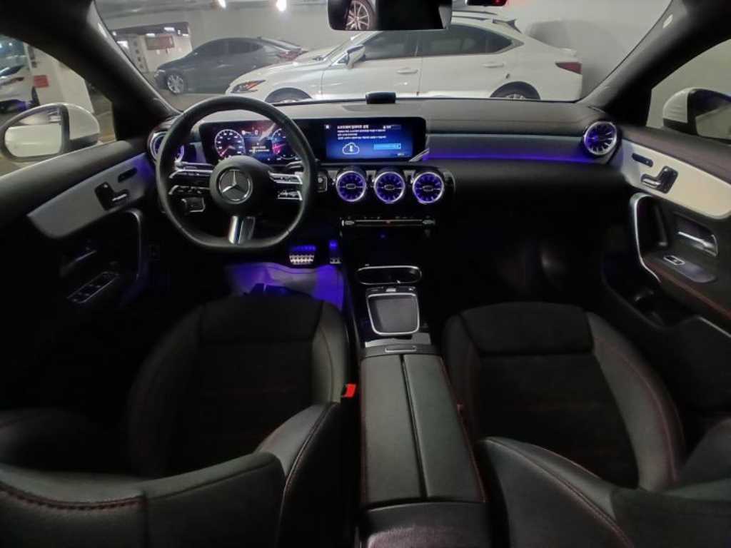 Mercedes Benz CLA Class - Vista 6