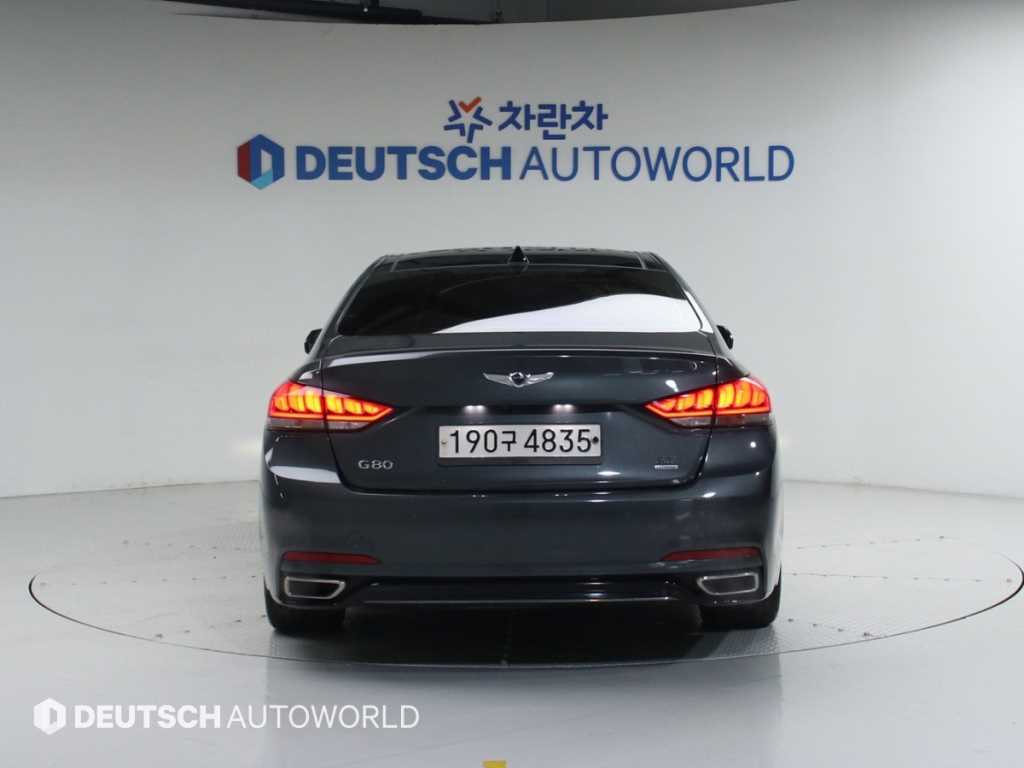 Genesis G80 - Vista 4