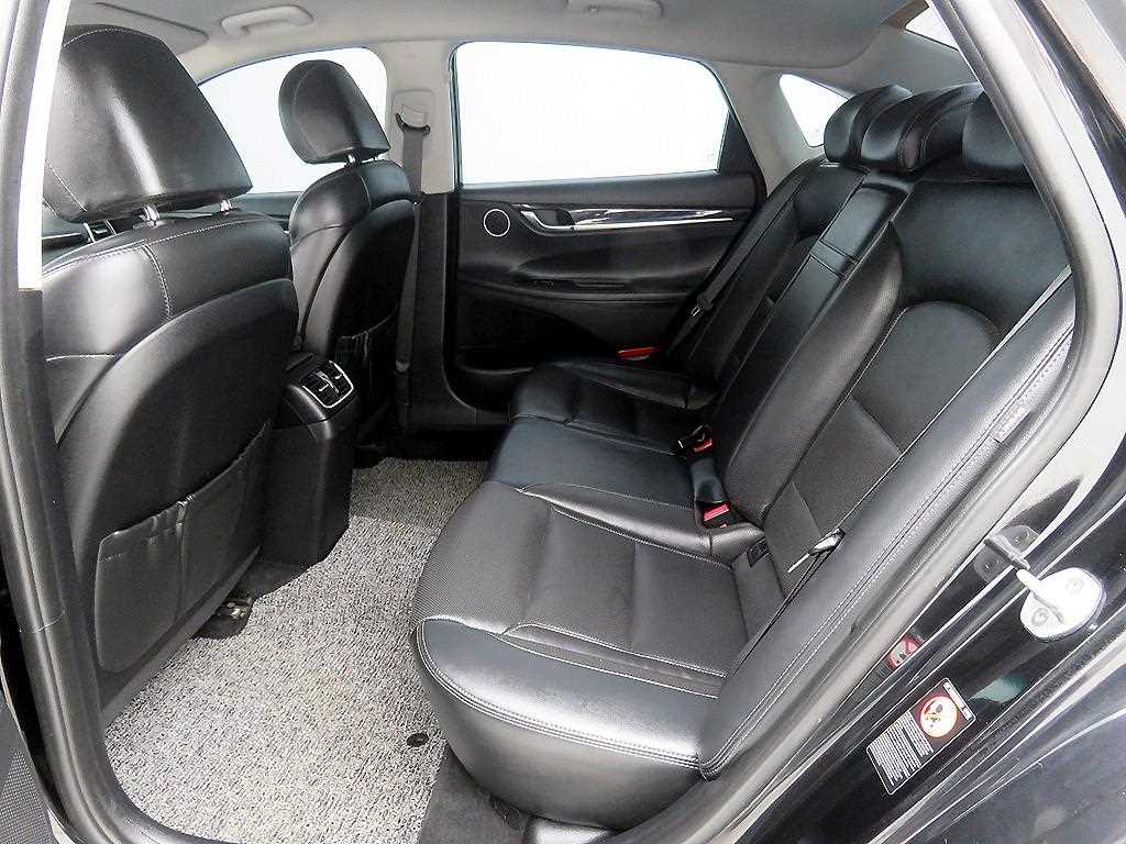 HYUNDAI Grandeur - Vista 6