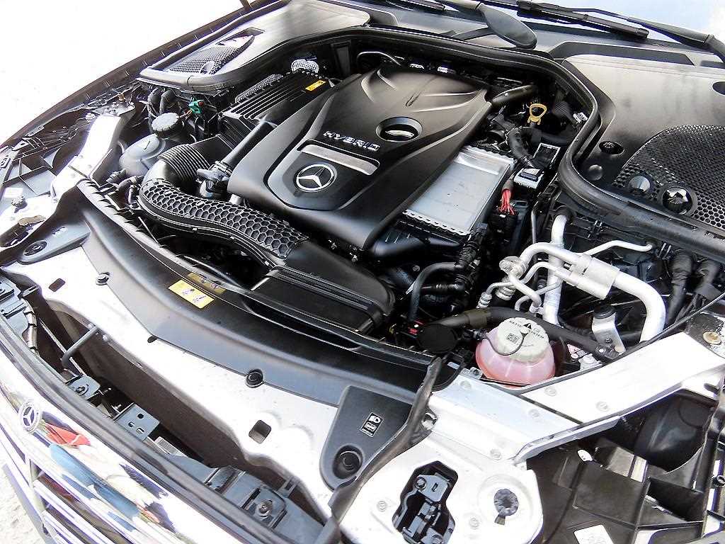 Mercedes Benz E class 2019 Negro - Importación desde Corea - HF Imports Iquique - Foto 19