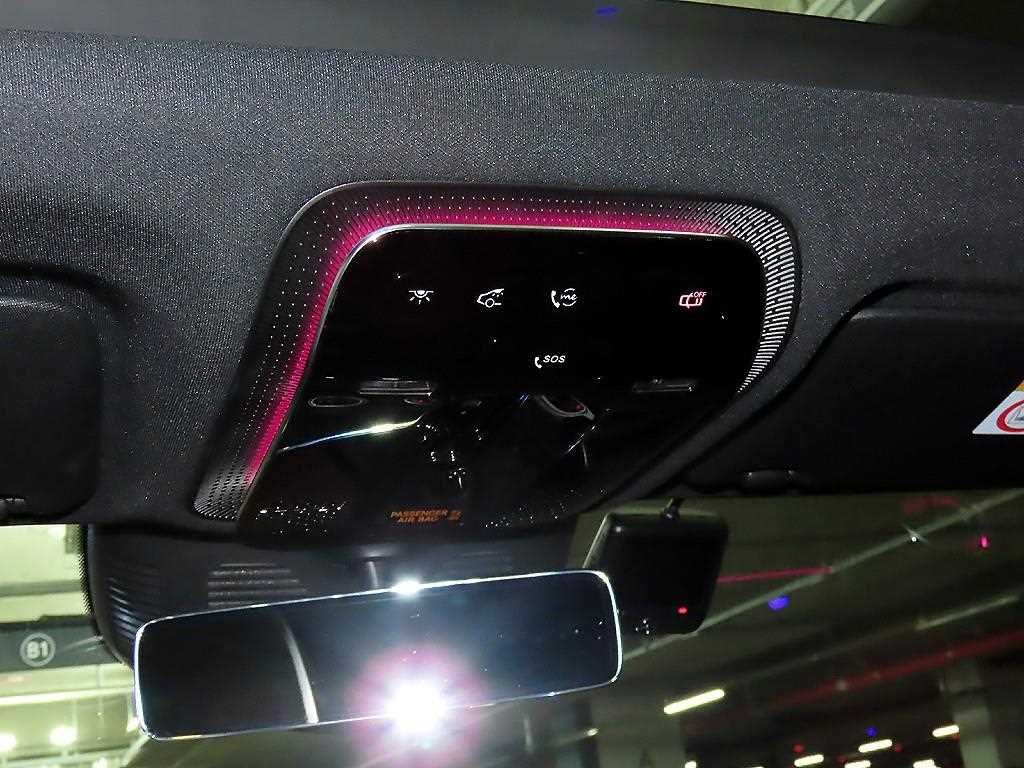 Mercedes Benz GLC Class 2024 Negro - Importación desde Corea - HF Imports Iquique - Foto 13