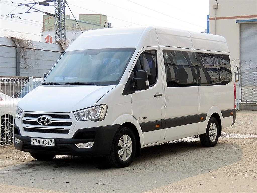 HYUNDAI Solati 2016 Blanco - Importación desde Corea - HF Imports Iquique - Foto 1