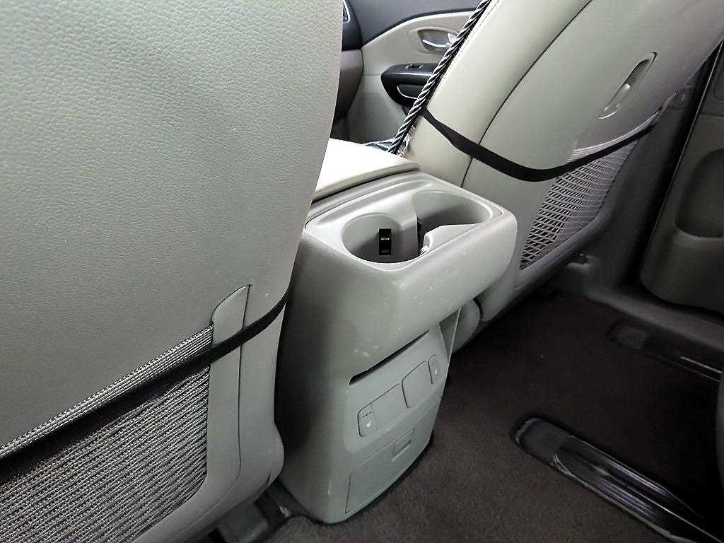 KIA Carnival 2016 Gris - Importación desde Corea - HF Imports Iquique - Foto 18