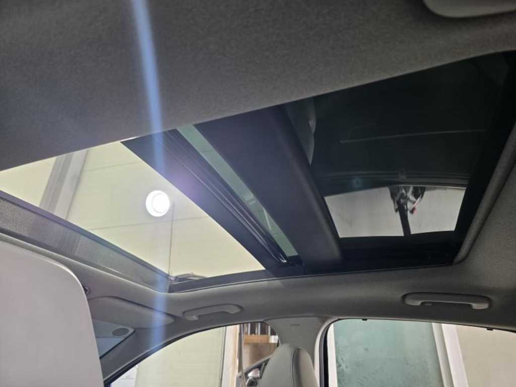 HYUNDAI Sonata - Vista 8