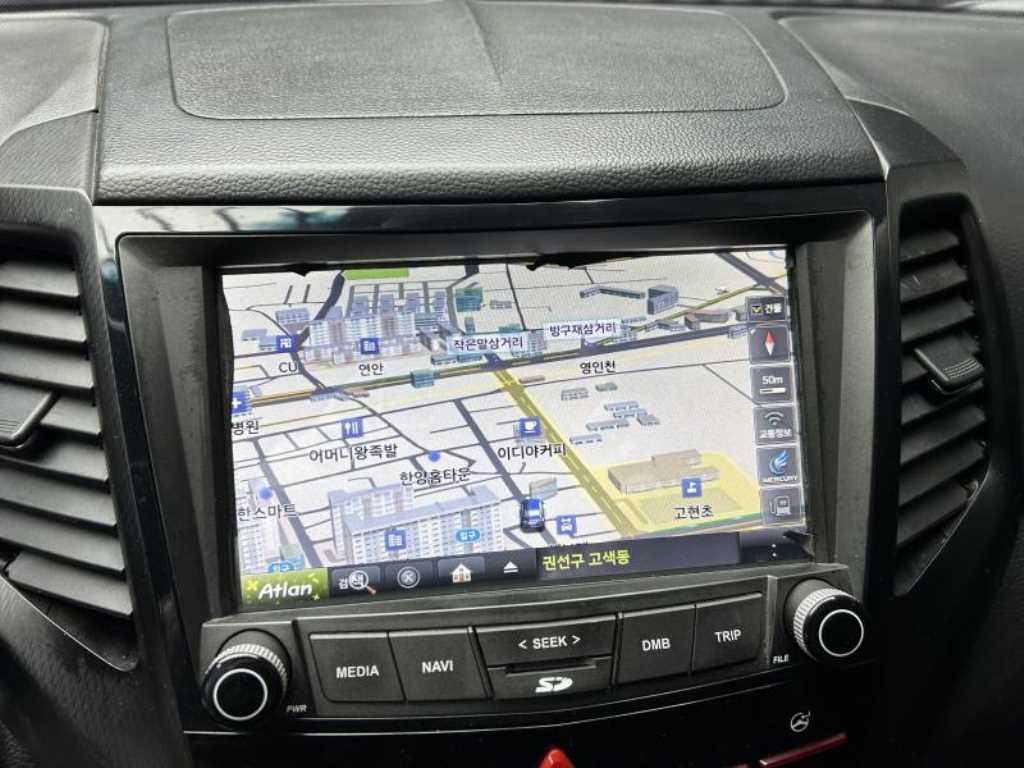 Ssangyong Tivoli 2017 Azul - Importación desde Corea - HF Imports Iquique - Foto 17