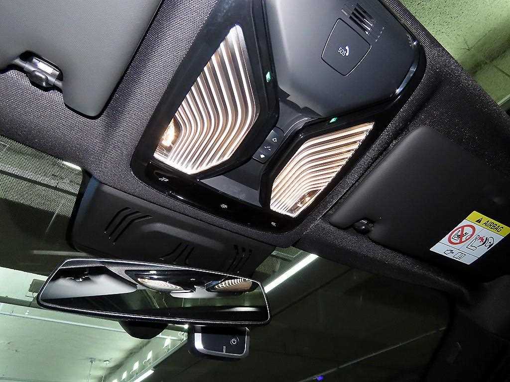 BMW 3 series 2021 Negro - Importación desde Corea - HF Imports Iquique - Foto 16