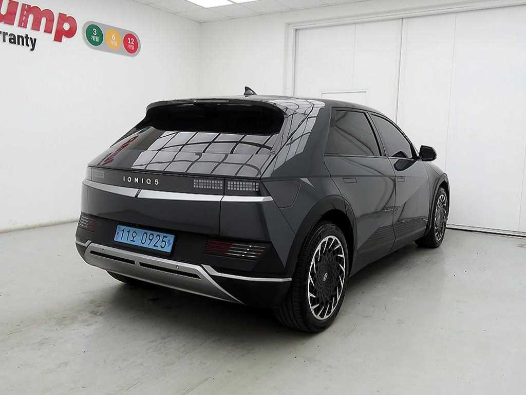 HYUNDAI Ioniq 5 - Vista 4