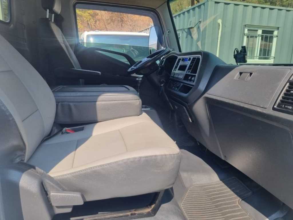 medium and large cargo Cargo - Vista 10