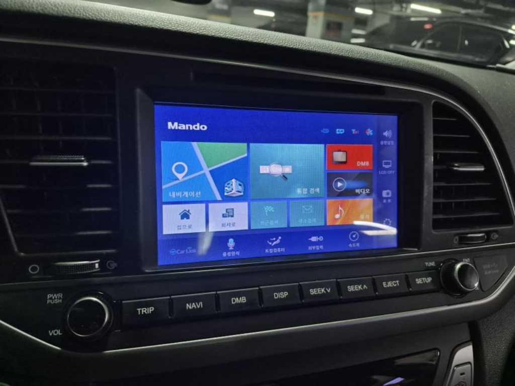 HYUNDAI Avante 2017 Blanco - Importación desde Corea - HF Imports Iquique - Foto 15