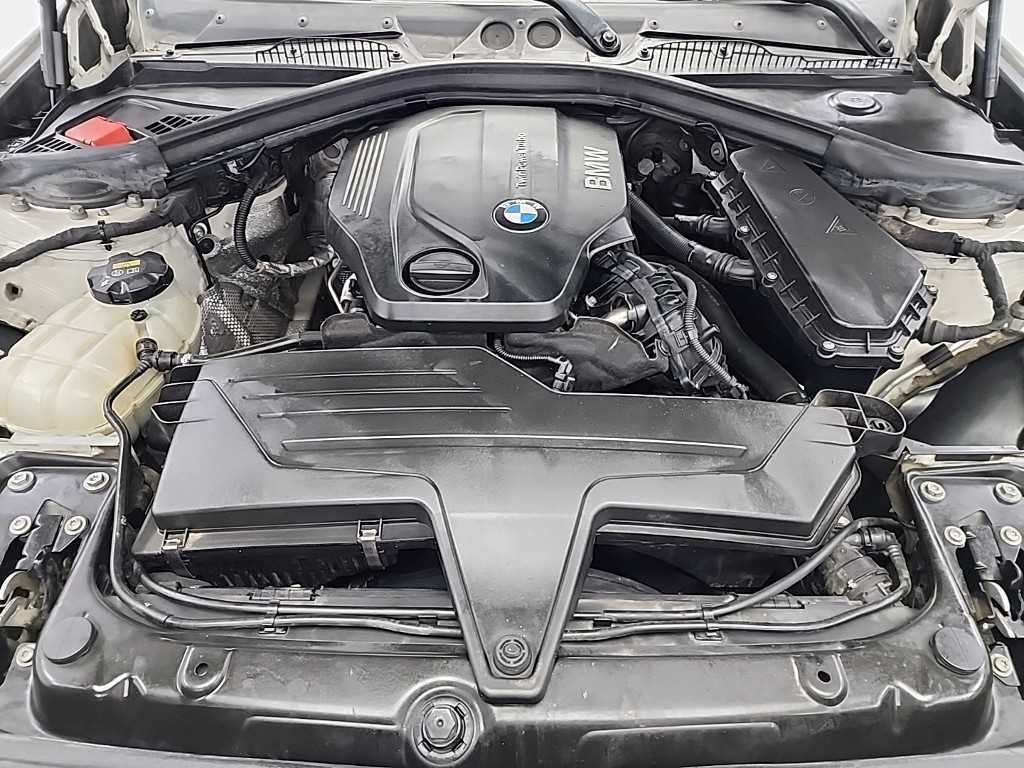 BMW 1 series - Vista 5