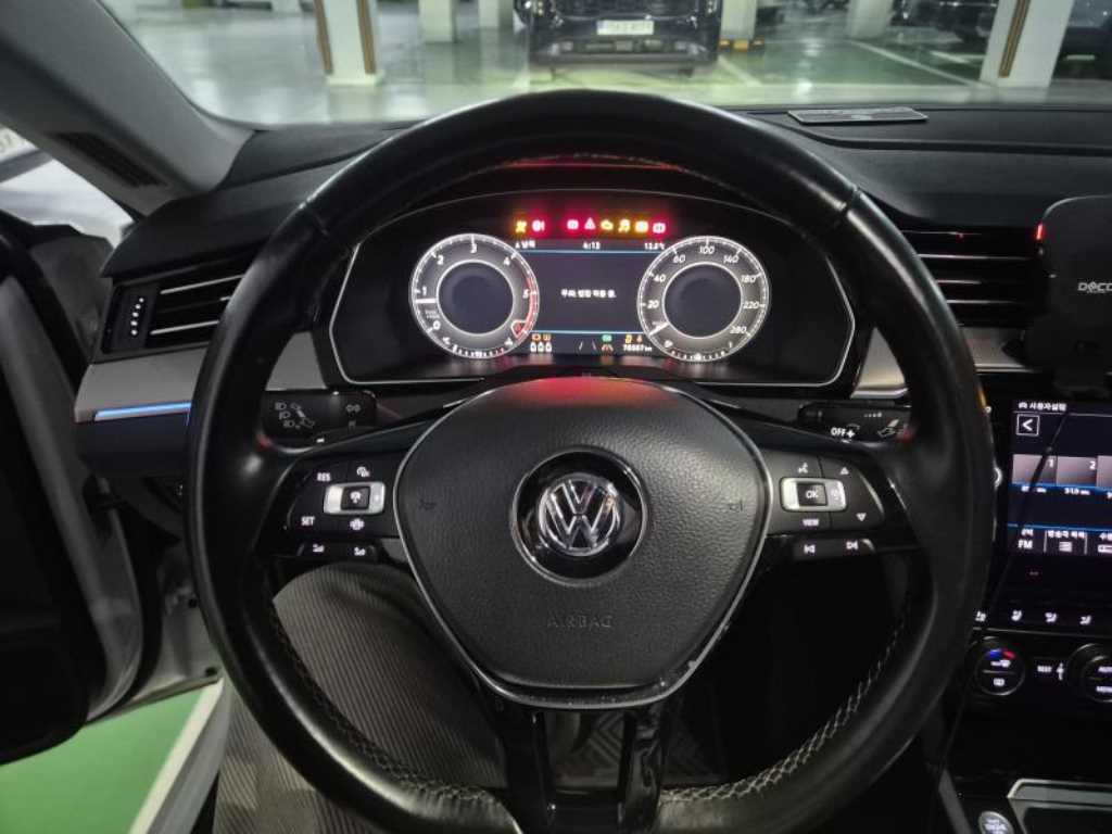 Volkswagen Arteon - Vista 8