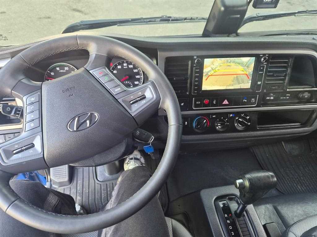 medium and large cargo truck 2024 Azul - Importación desde Corea - HF Imports Iquique - Foto 14