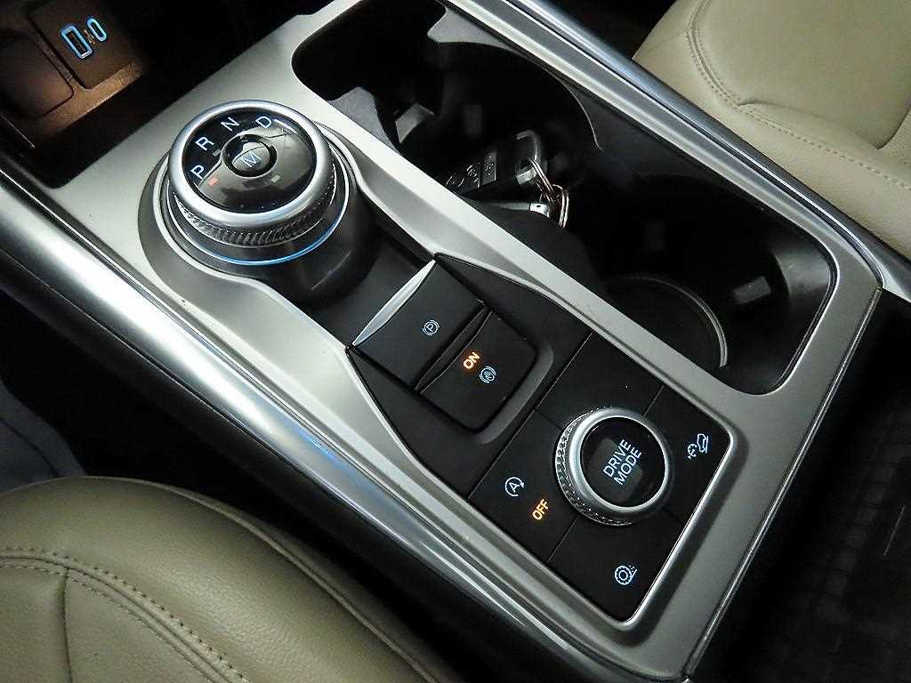 Ford Explorer - Vista 12