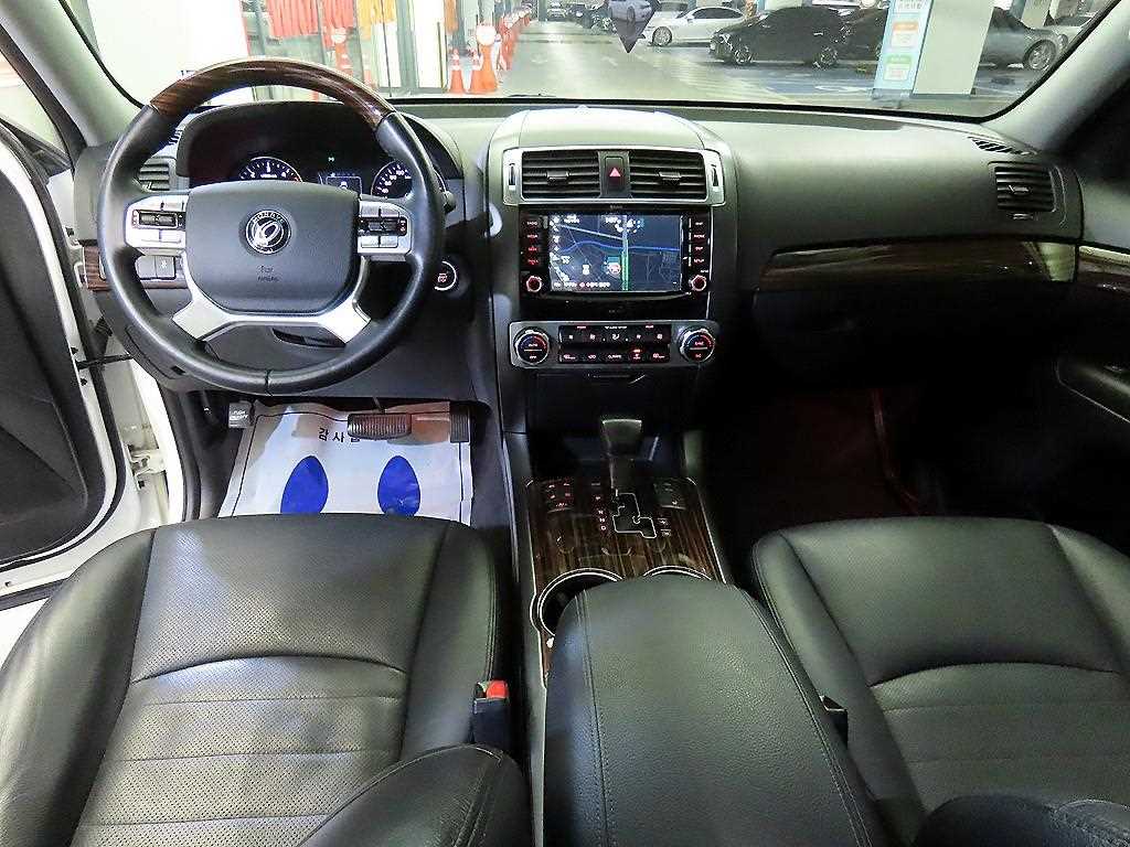 KIA Mohave - Vista 10