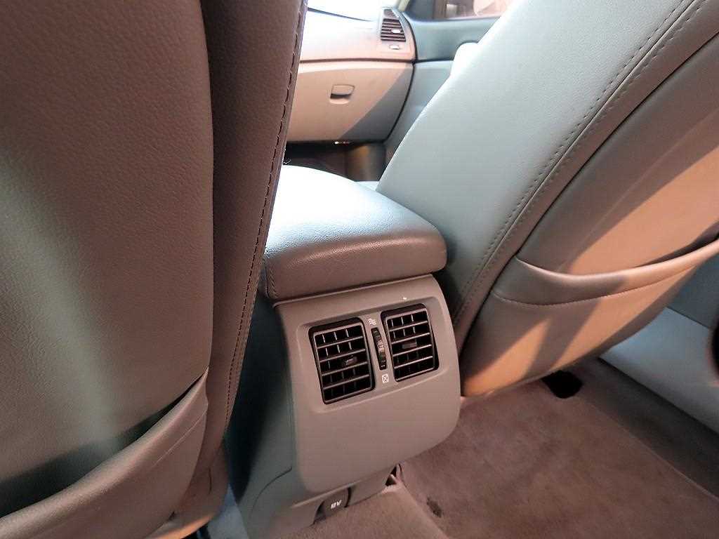 SAMSUNG SM5 2011 Blanco - Importación desde Corea - HF Imports Iquique - Foto 17