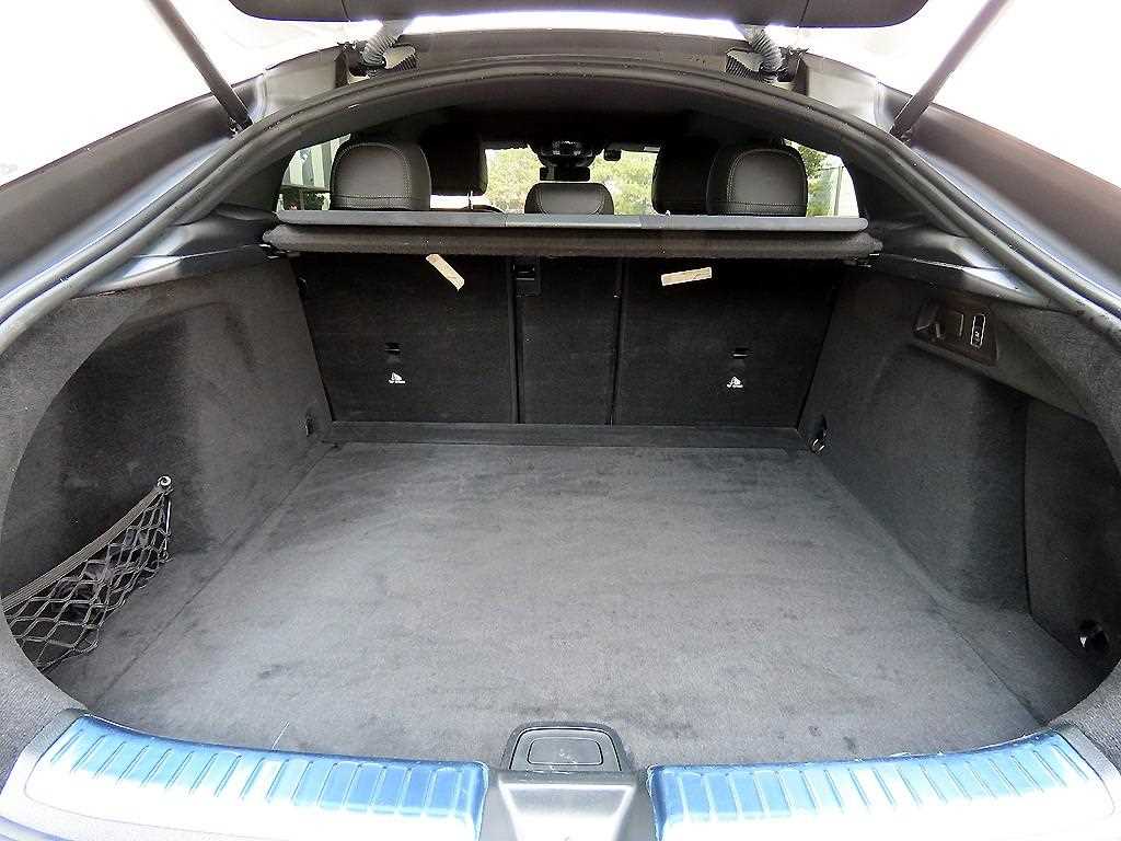 Mercedes Benz GLE Class 2022 the color of pearl - Importación desde Corea - HF Imports Iquique - Foto 16