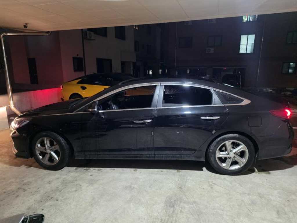 HYUNDAI Sonata - Vista 2