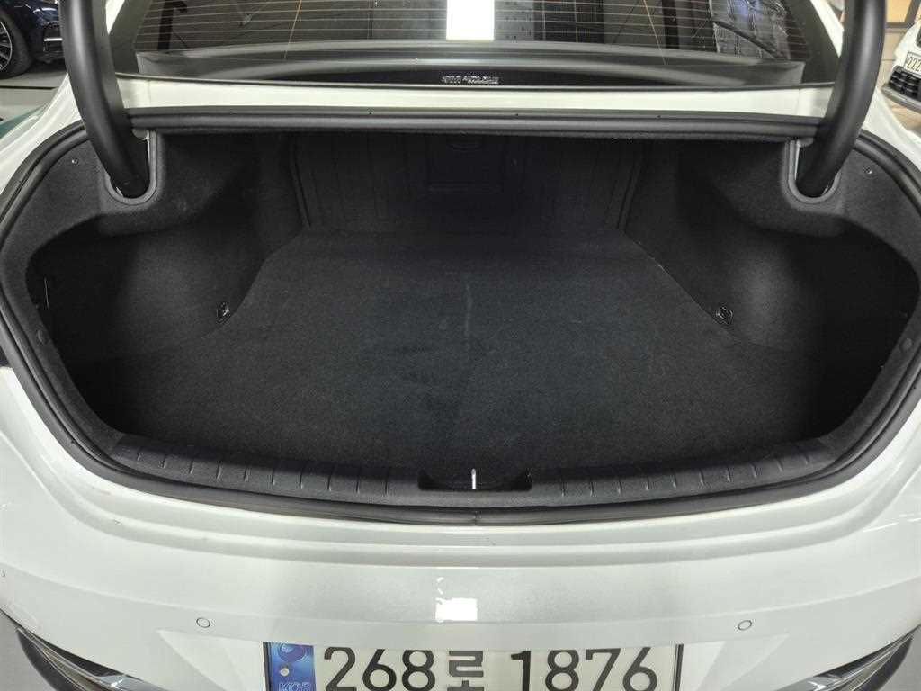 HYUNDAI Grandeur 2021 Blanco - Importación desde Corea - HF Imports Iquique - Foto 18