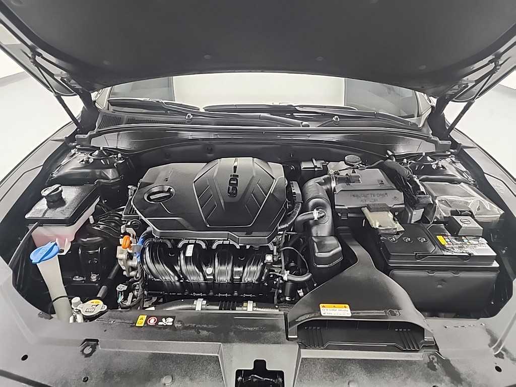 HYUNDAI Grandeur - Vista 5