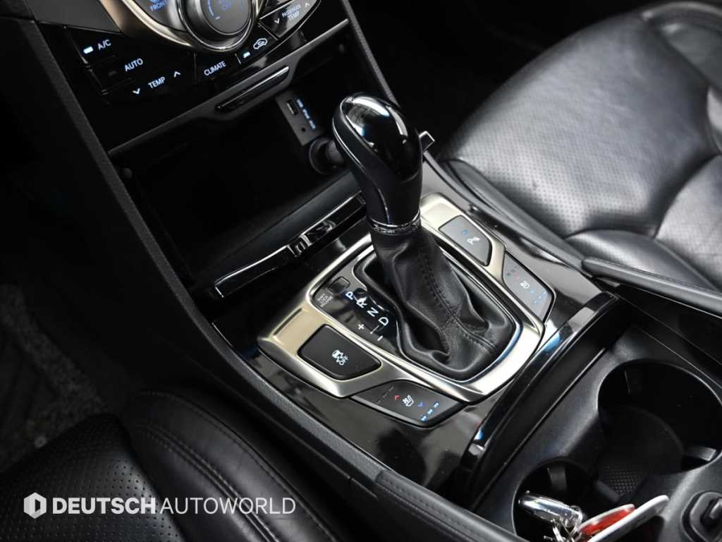 HYUNDAI Grandeur - Vista 9