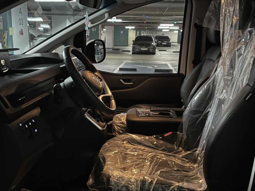 HYUNDAI Staria - Vista 7