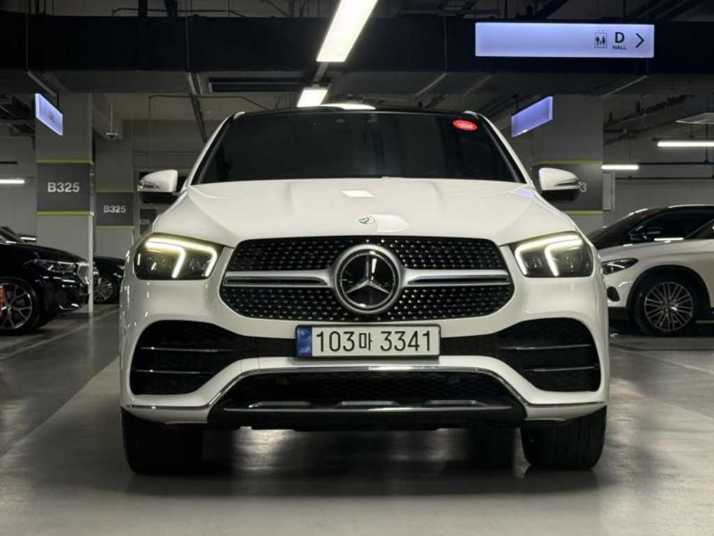 Mercedes Benz GLE Class - Vista 3
