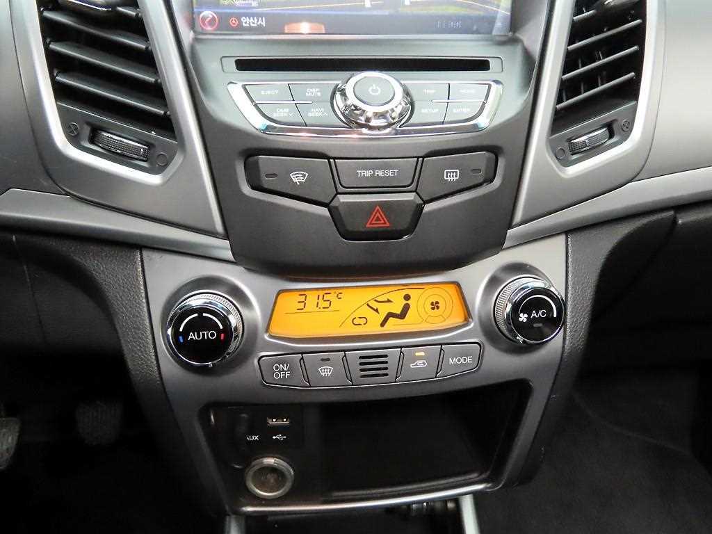 Ssangyong Korando - Vista 9