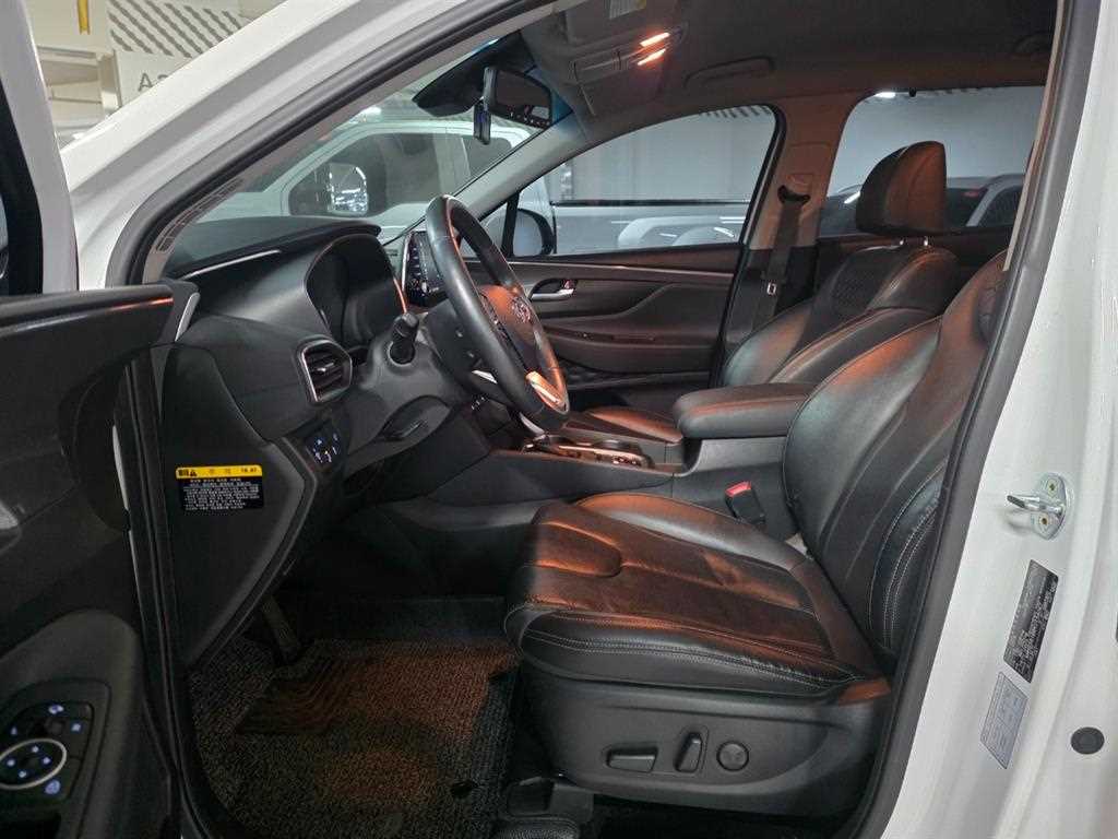 HYUNDAI Santa Fe - Vista 7