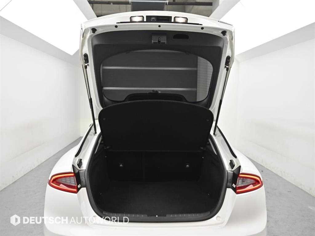 KIA Stinger 2018 Blanco - Importación desde Corea - HF Imports Iquique - Foto 19