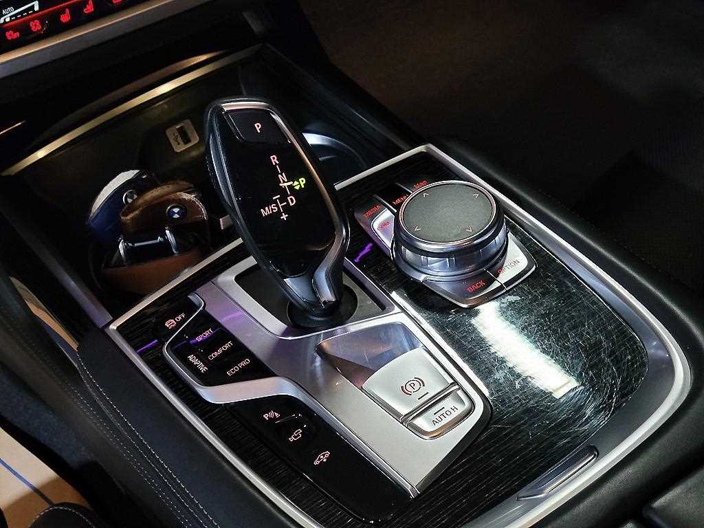 BMW 7 Series - Vista 12