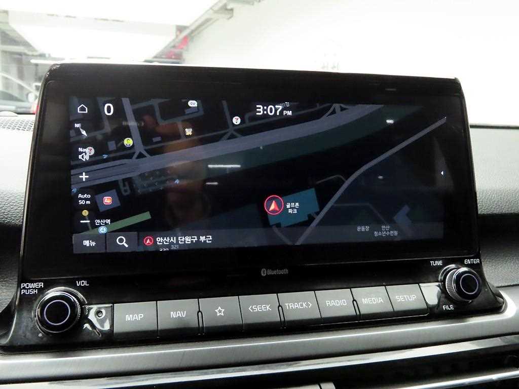 KIA Seltos - Vista 8