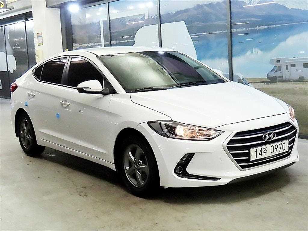 HYUNDAI Avante 2016 Blanco - Importación desde Corea - HF Imports Iquique - Foto 1