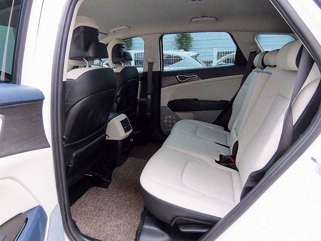 KIA Sportage - Vista 8