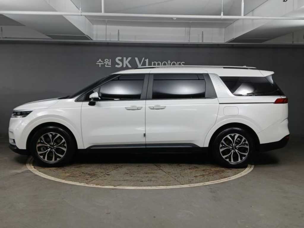 KIA Carnival - Vista 2